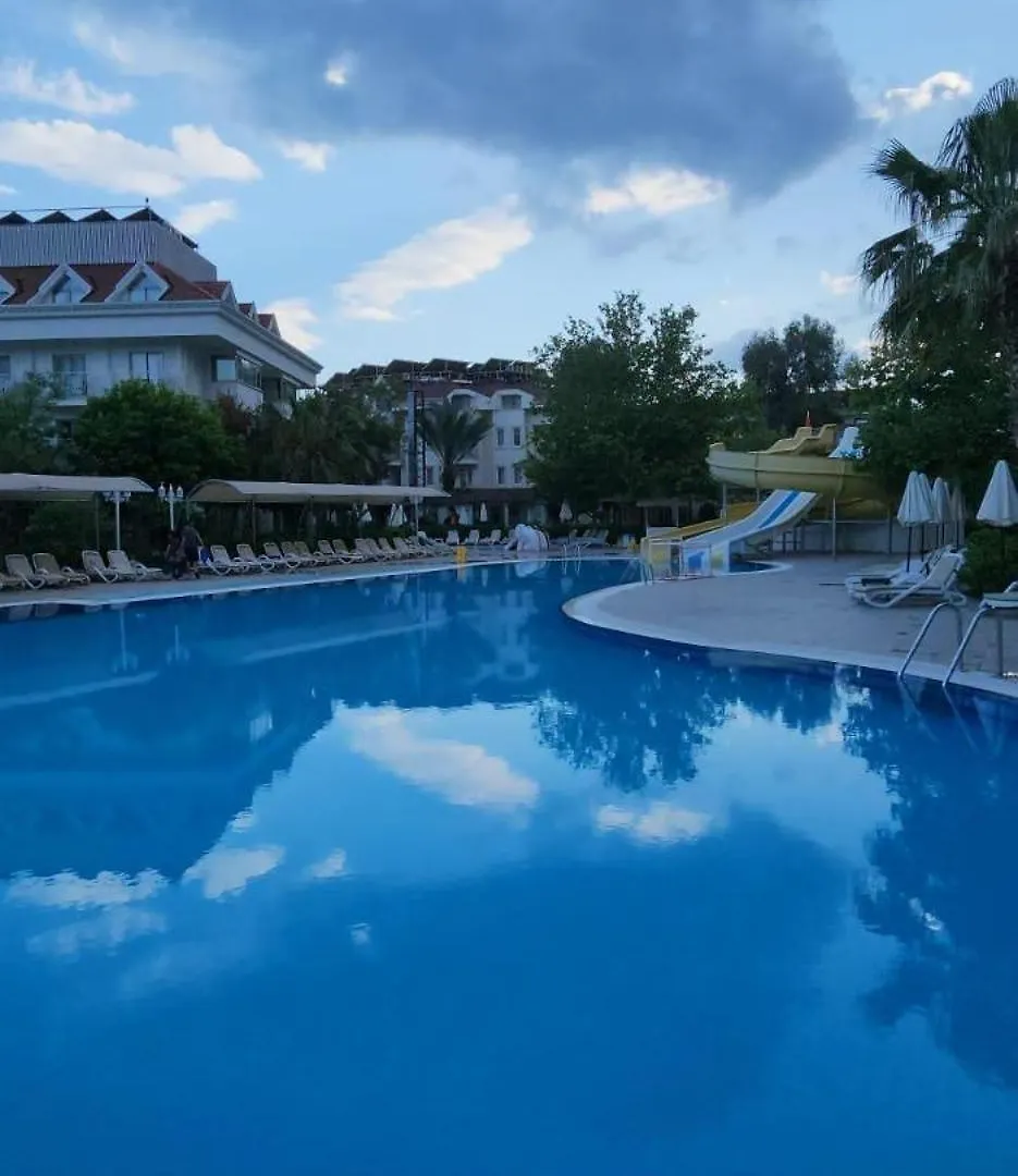 Grand Mir'Amor Hotel&Spa أنطاليا فندق